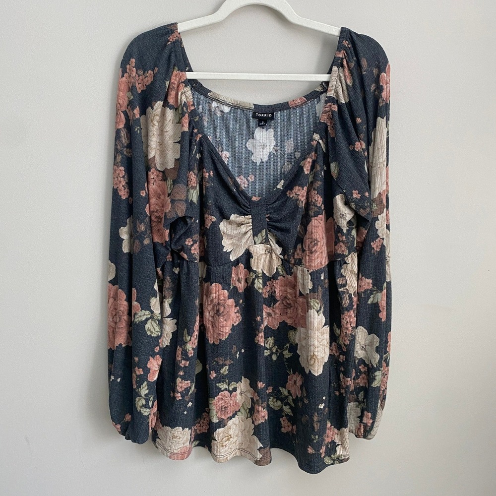 Torrid Sweetheart Cinched Babydoll Top Floral Women Size 2X Dark Romantic - Picture 2 of 8